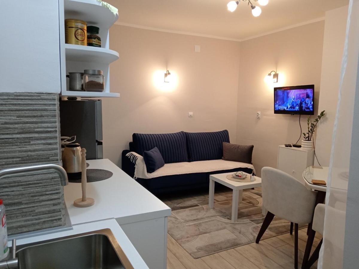 פירוט Red Square Apartment מראה חיצוני תמונה