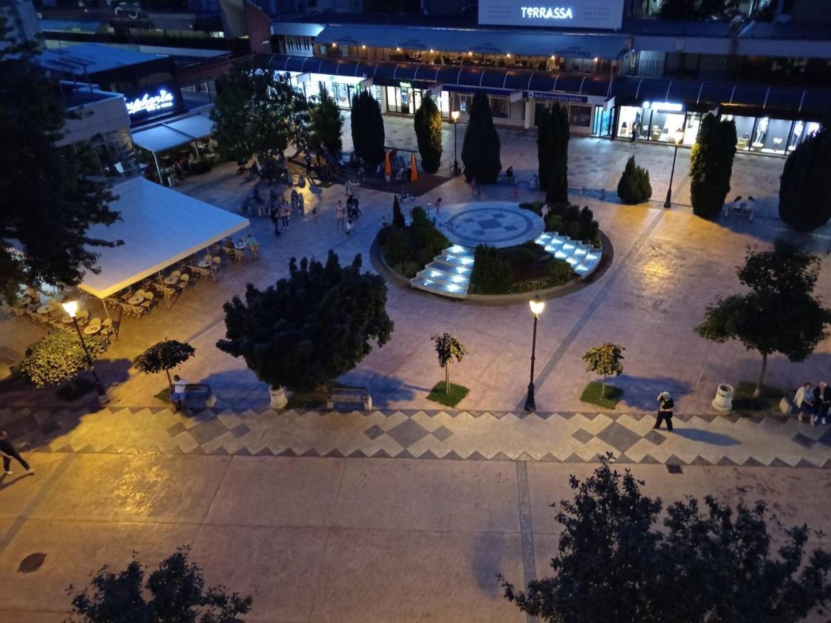 פירוט Red Square Apartment מראה חיצוני תמונה