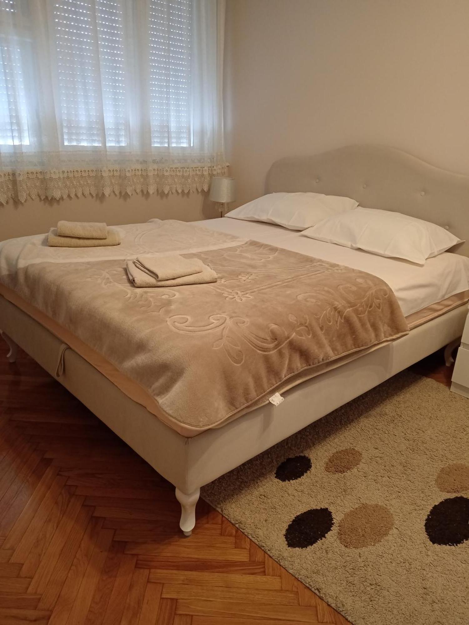 פירוט Red Square Apartment מראה חיצוני תמונה
